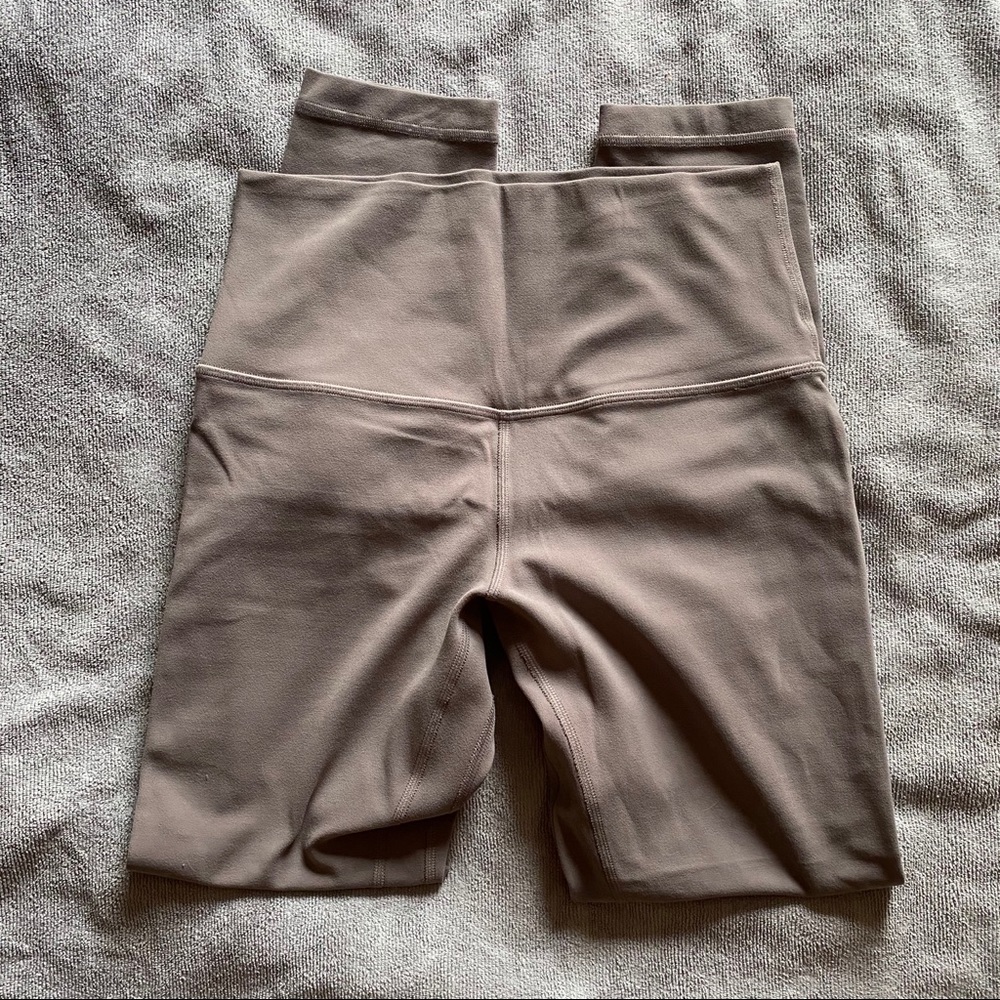 Lululemon Align Pant 25” Lunar Rock Size 6